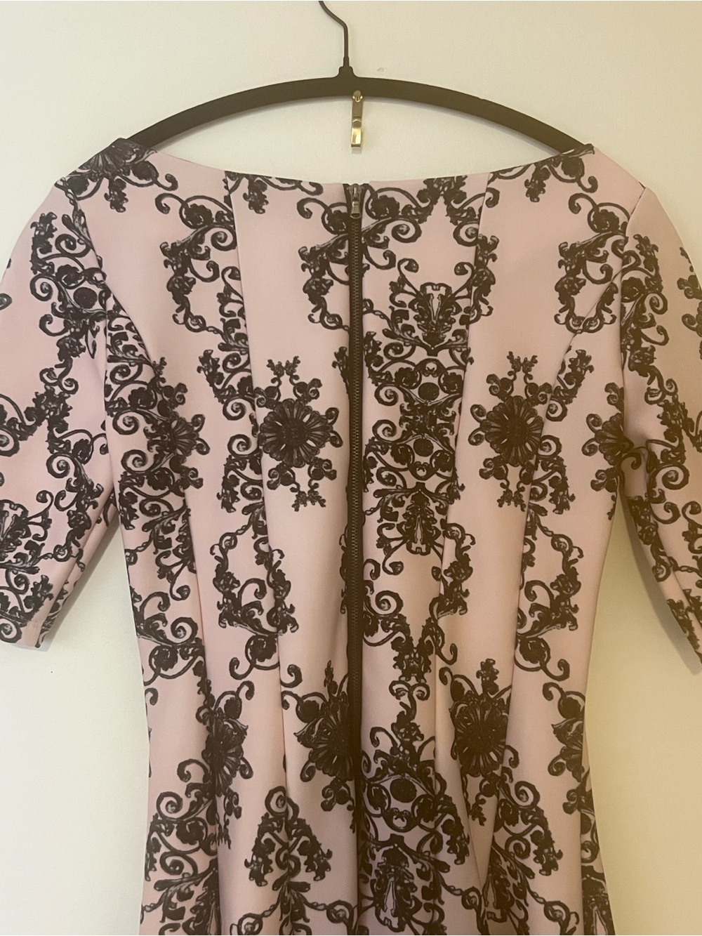 Baby Goth dress size 4 ADORABLE! - Picture 2 of 4
